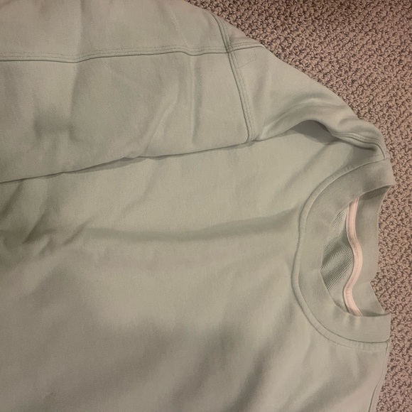 LULU LEMON PERFECTLY OVERSIZED CREW - Picture 3 of 4